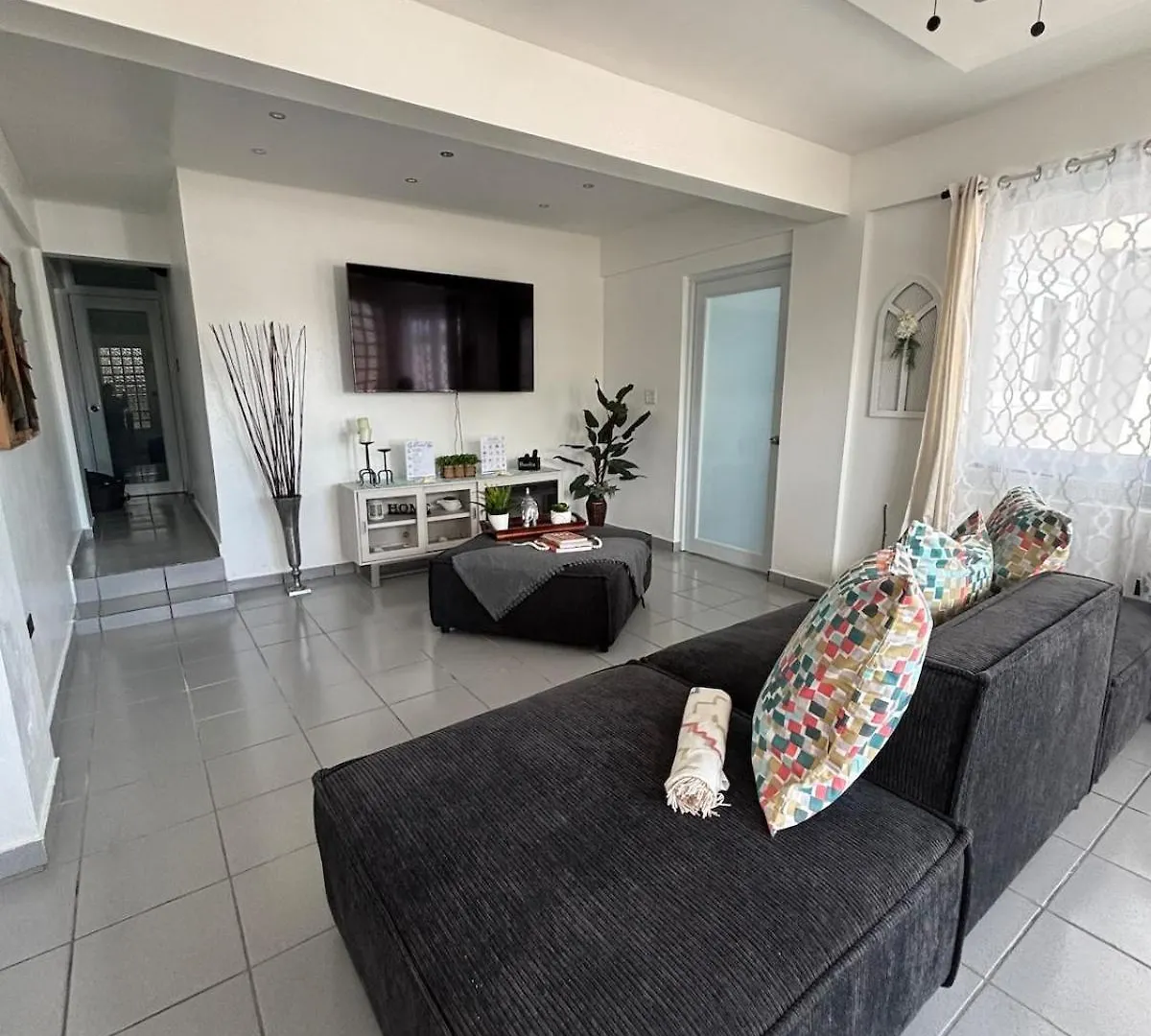Casa Fortuna Vacation Home Near Luquillo Beach